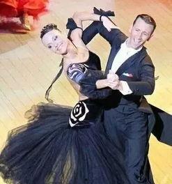 狐步舞 1982,舞动岁月的优雅旋律